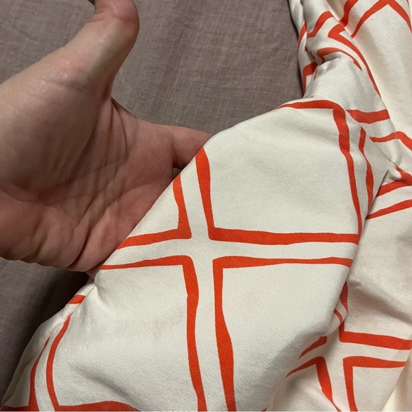 Elizabeth McKay White and Orange Mini Dress Size 4 Pockets Boning in bodice Hoco - Picture 3 of 8